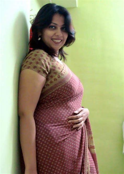 aunty big tits malayalam Search